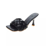 BLACK LEATHER TWIST SLIDES